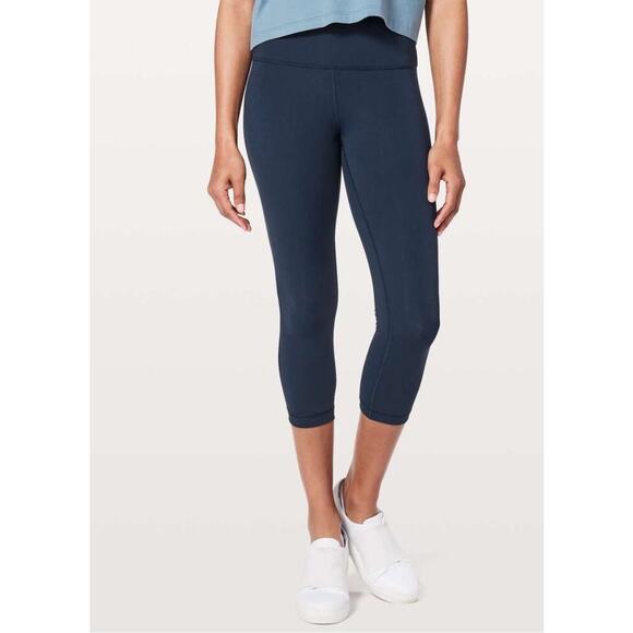 Lululemon Wonder Under High Rise 21”crop in True Navy - size 8 - Picture 1 of 10